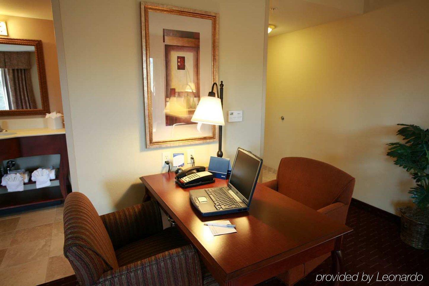 Hampton & Westford-chelmsford Hotel 3*